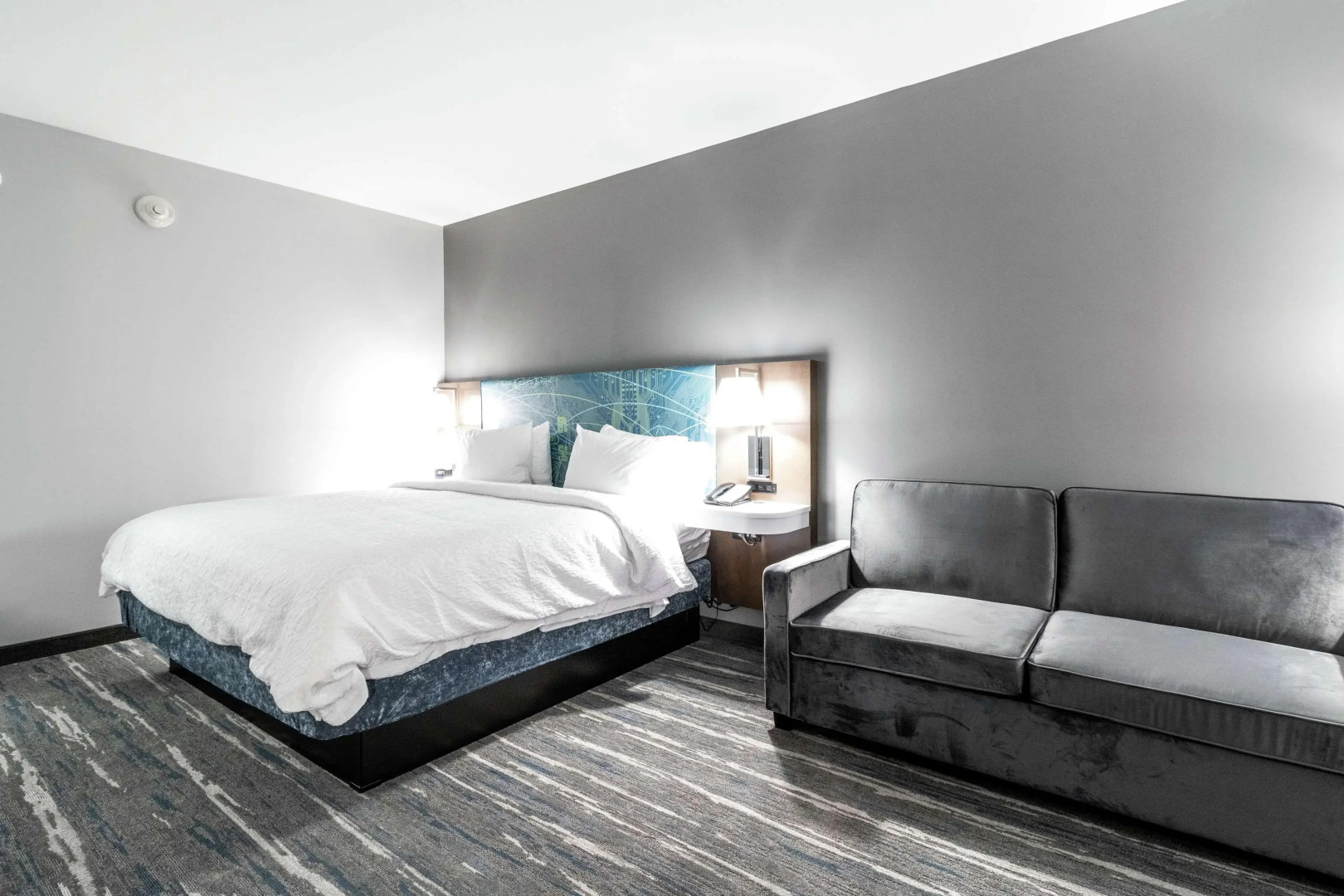 Hampton Inn Locust Grove