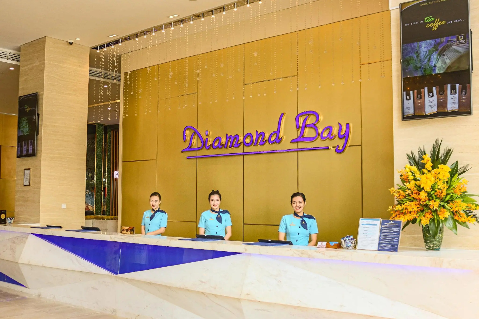 Diamond Bay Hotel