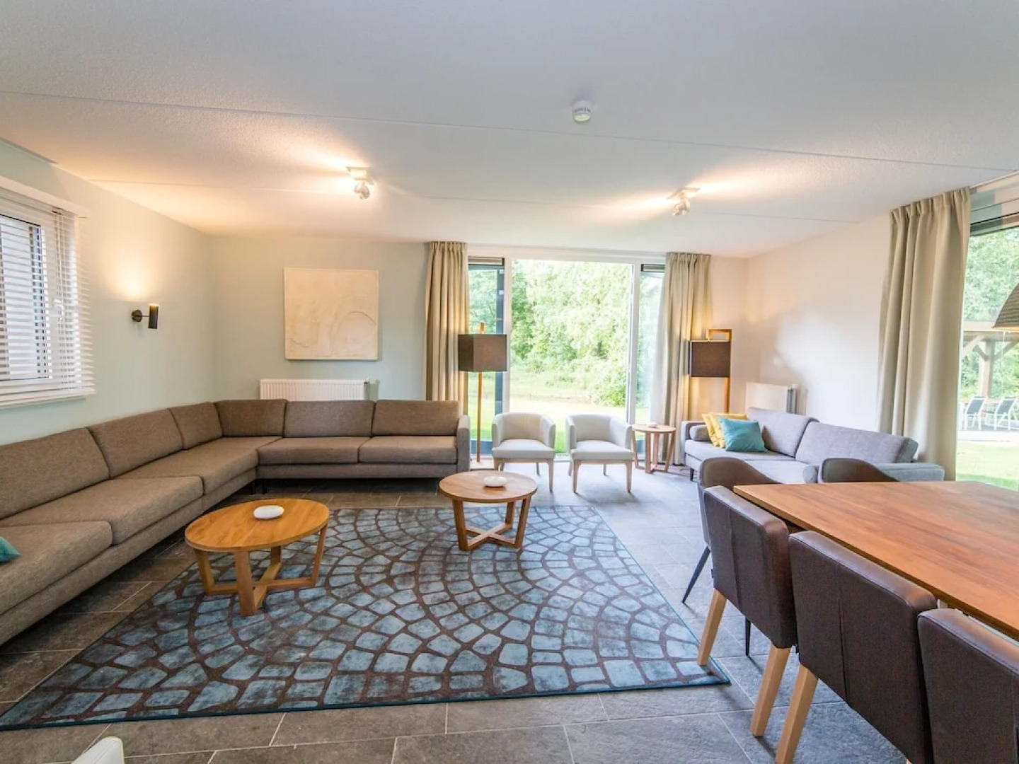 Lush Holiday Home 4km From Maastricht