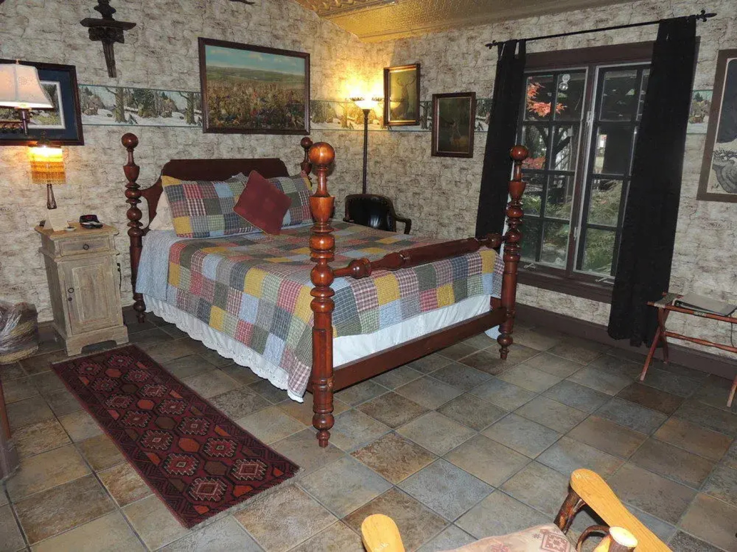 Historic Farnsworth House Inn