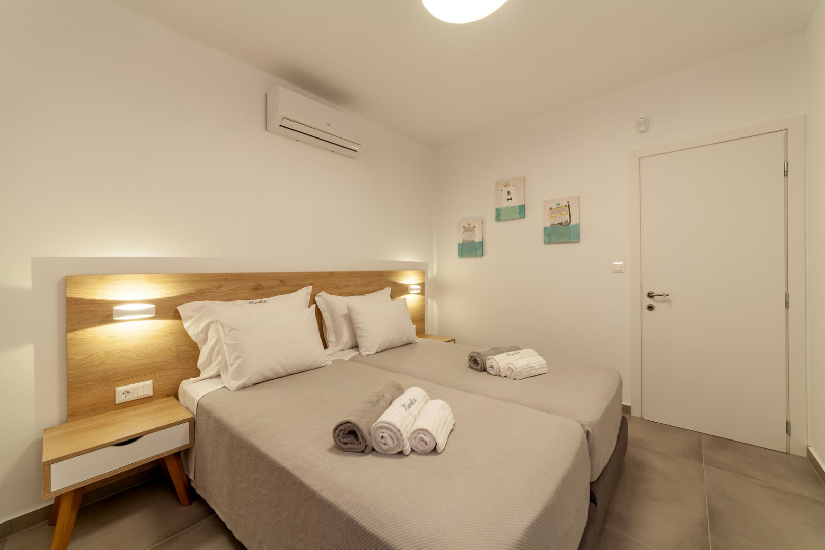 Merelia Luxury Villas - Olivia with Heated Pool