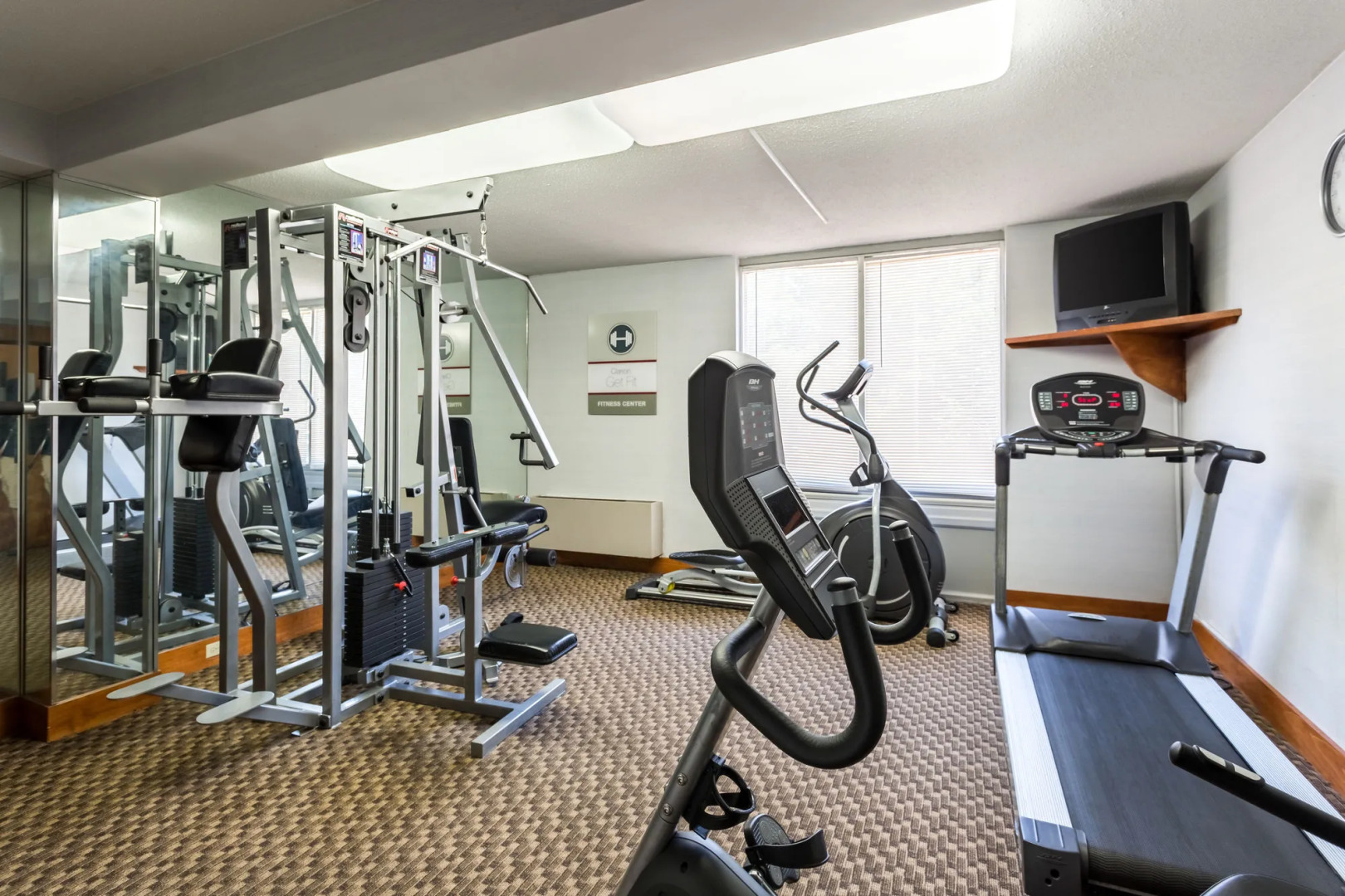 Studio 6 Suites Tupelo, MS - North