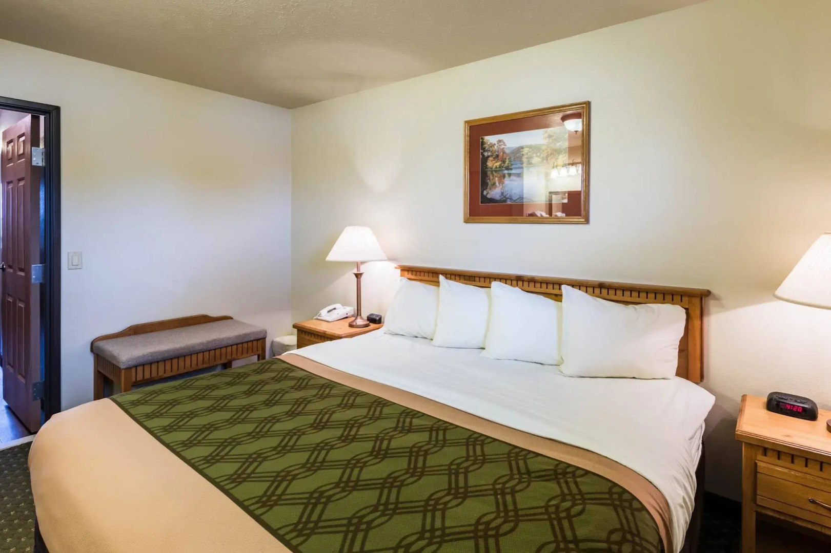 Harmony Inn & Suites