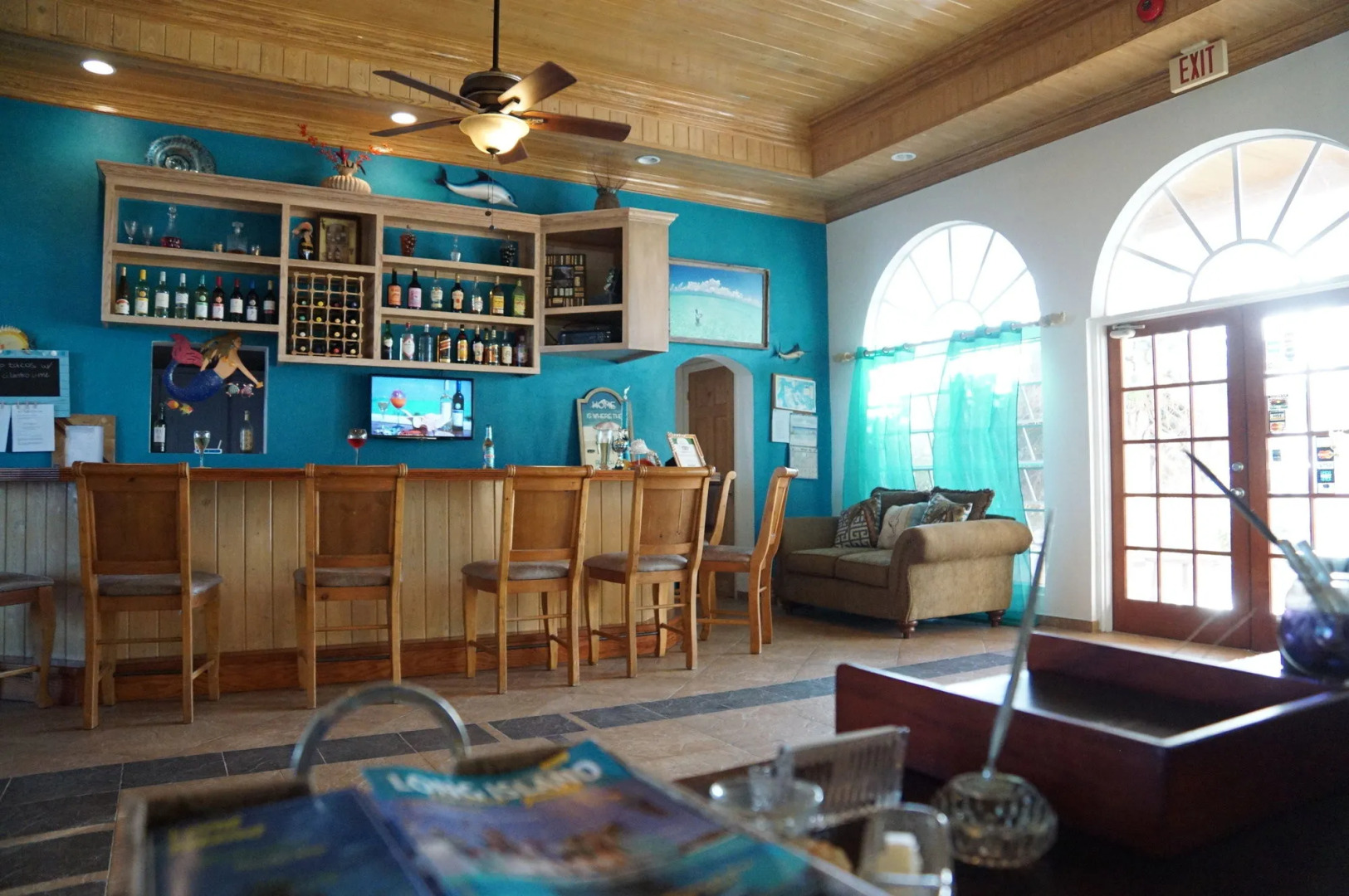 Gems at Paradise Beach Hotel