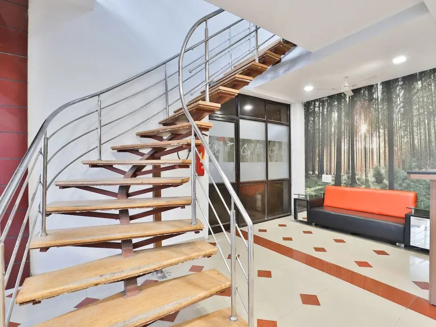 OYO 13776 Hotel Grand Sahara