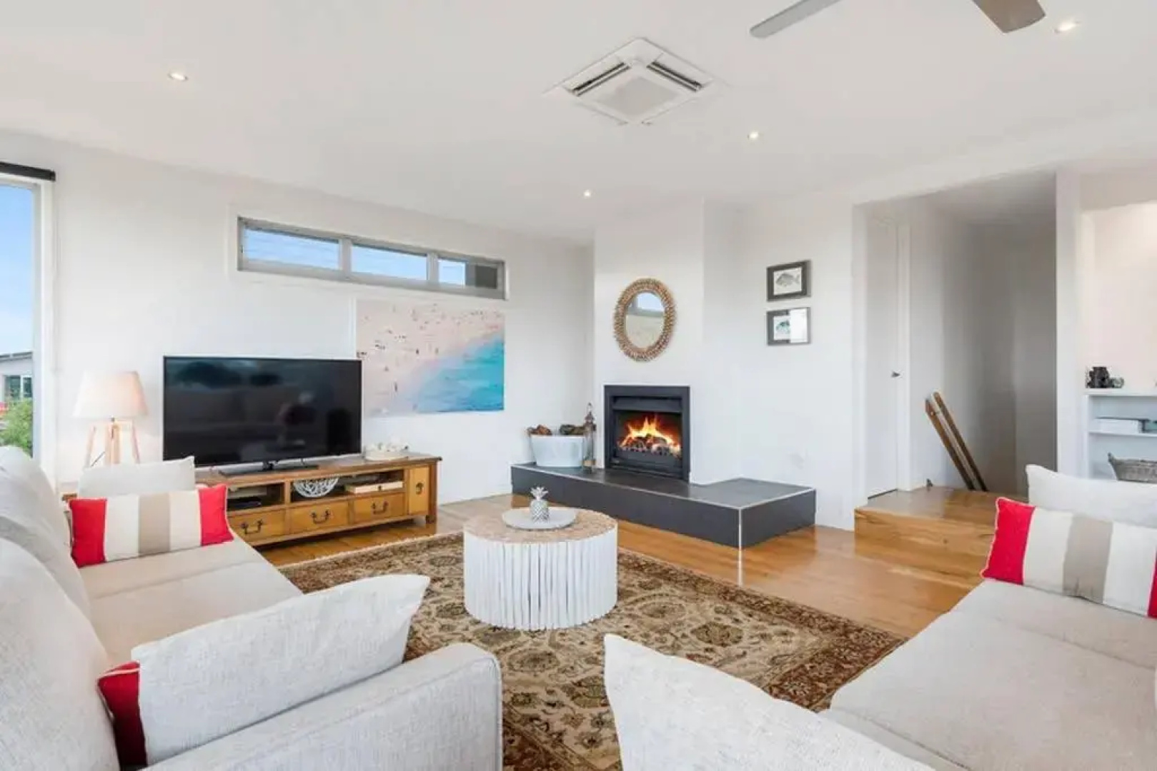 Beach Road Luxury with Ocean Views