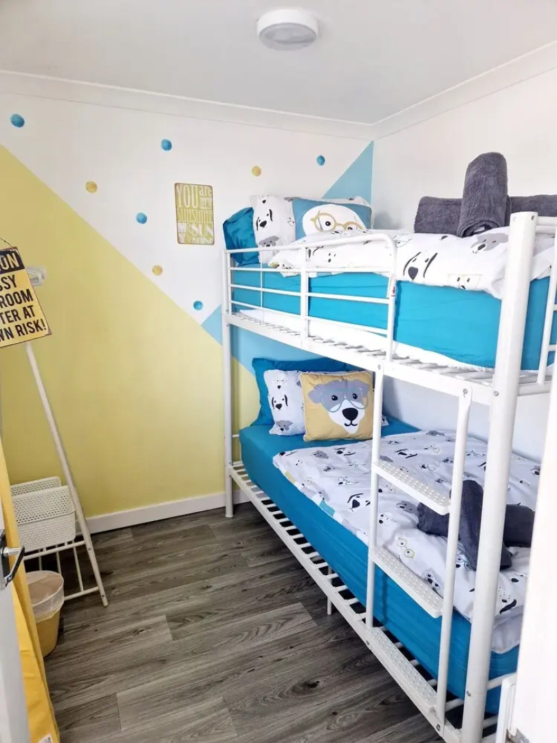 Chalet Ty Lilli Wen Sleep 6