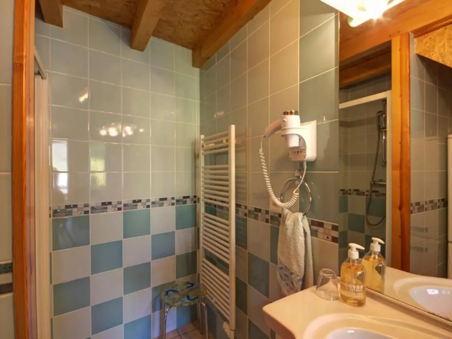 Gîte Valfleury, 2 pièces, 4 personnes - FR-1-496-99