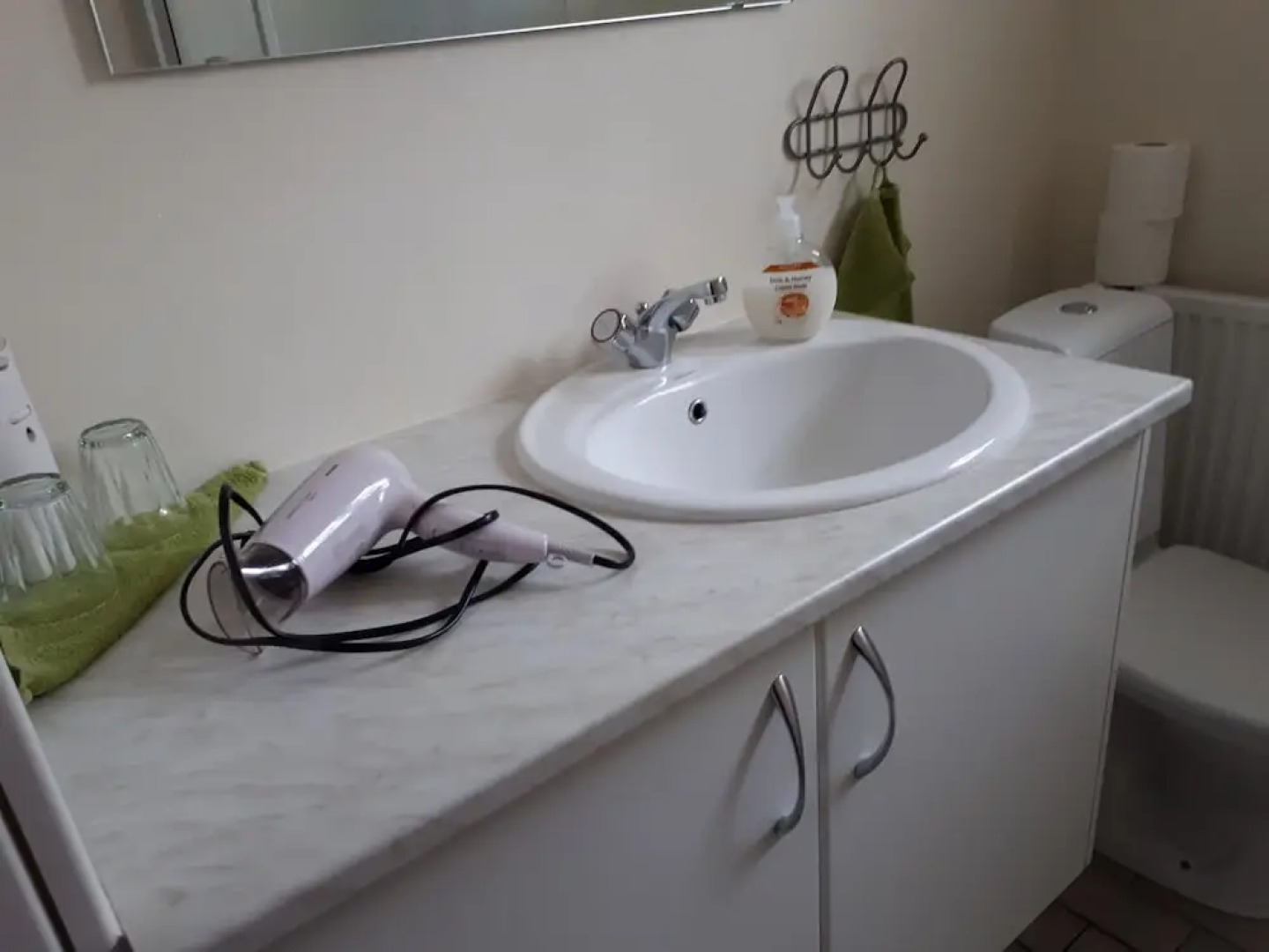 Brúnalaug Guesthouse Holiday Home