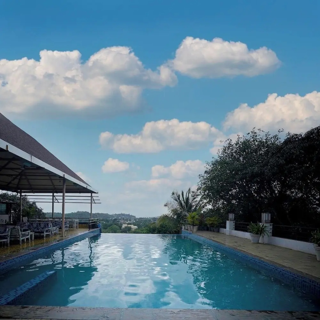 Silverador Resort Club