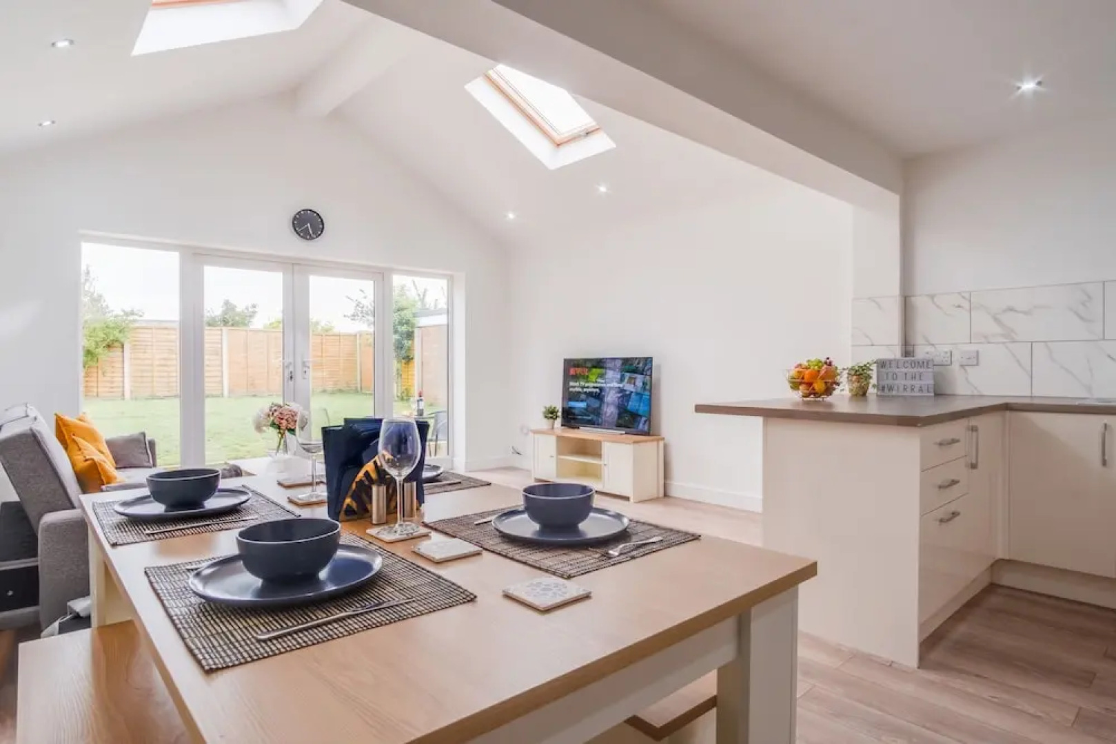 Luxury, Private, Wirral Bungalow