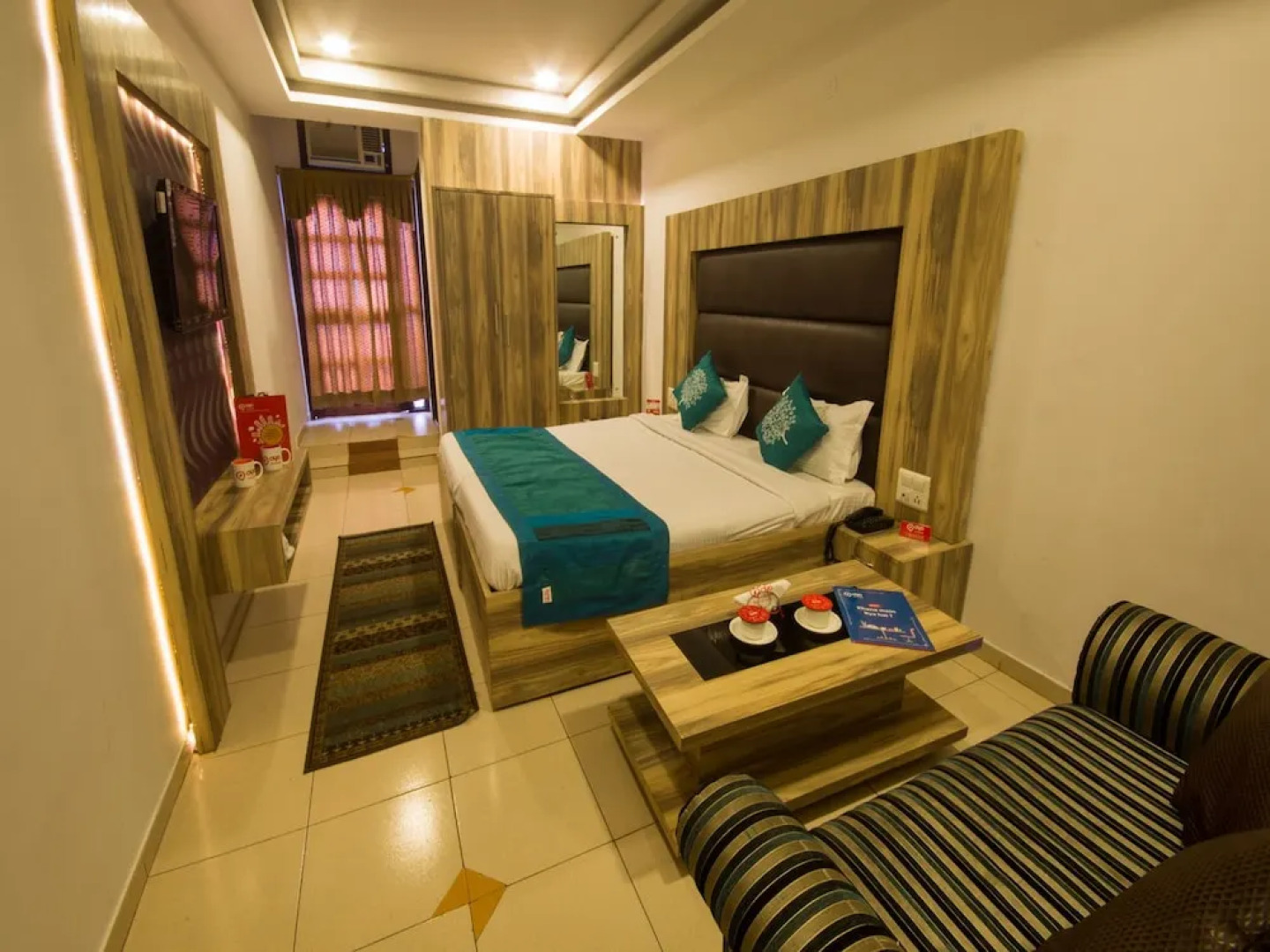 OYO 1526 Gagan Plaza Hotel