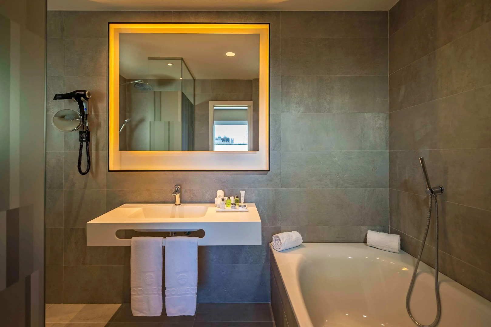 NH Collection Madrid Suecia