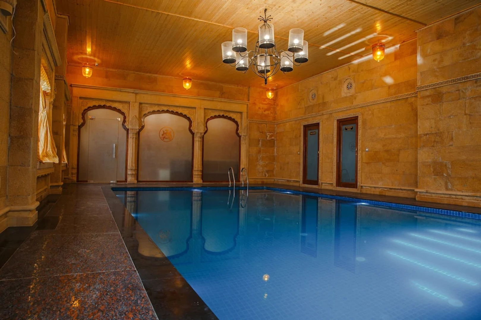 Vista Rooms at Patwa Haveli Road