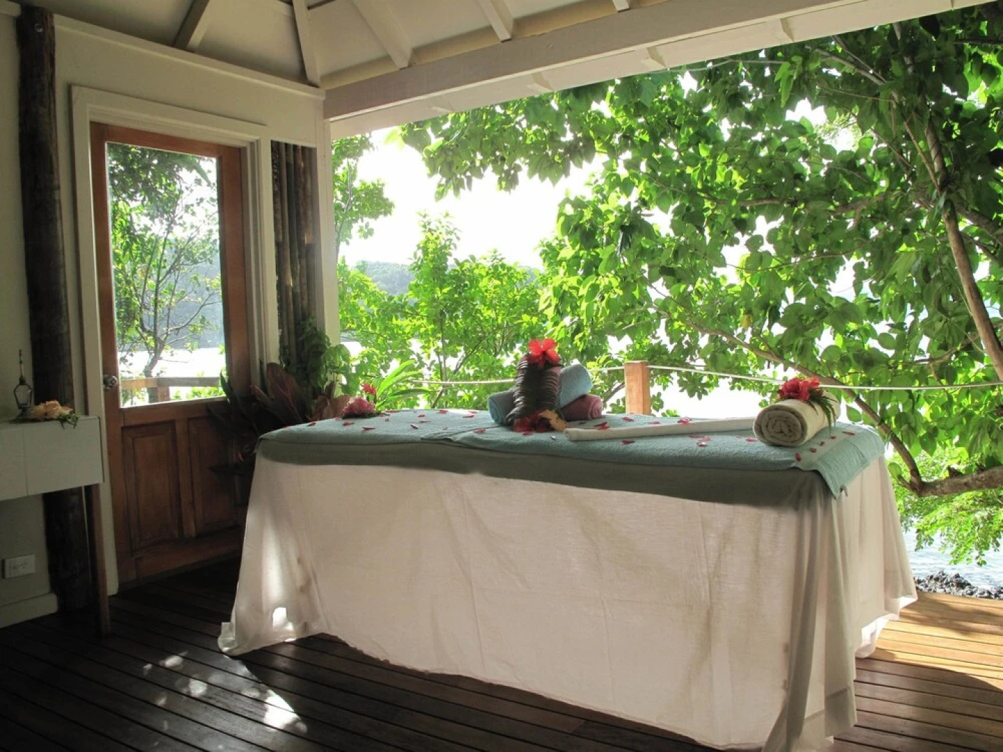 Sau Bay Resort & Spa