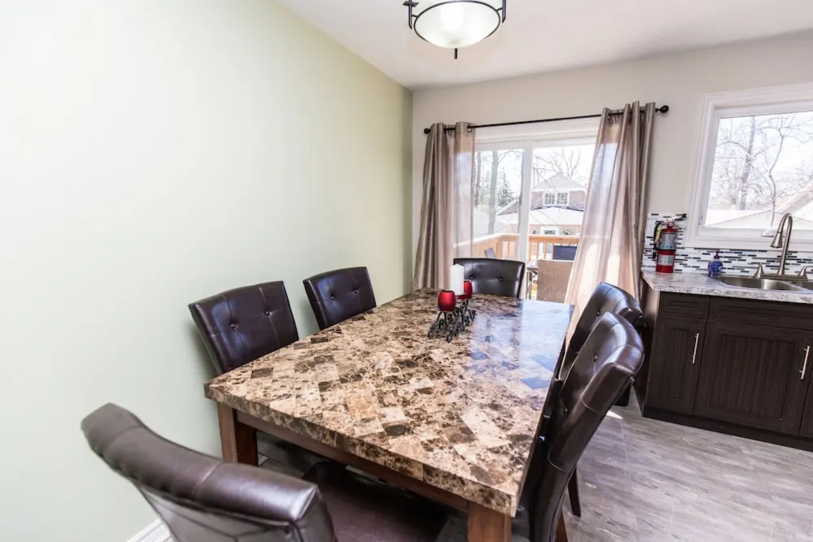 Crystal Beach Executive Cottage