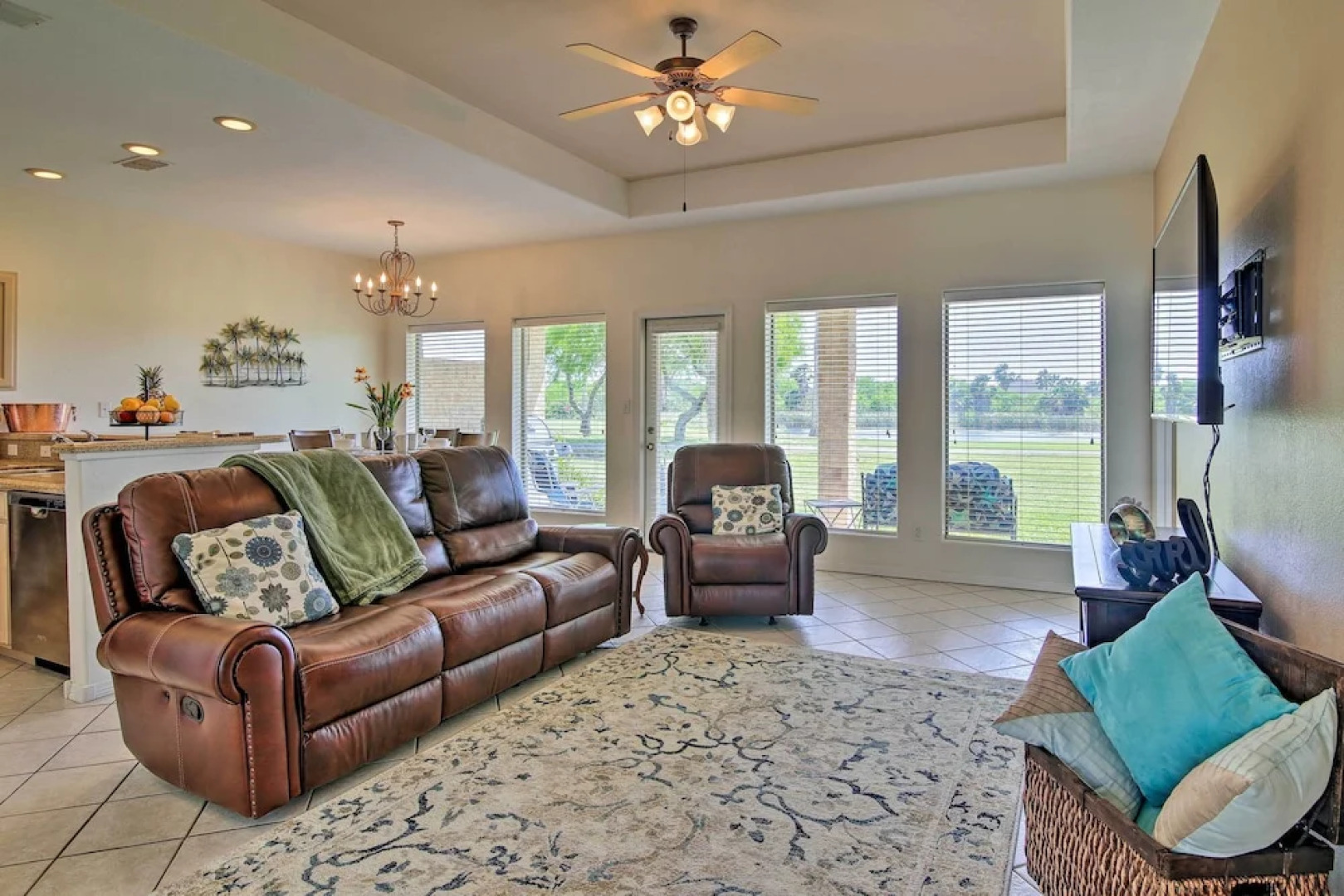 Condo on Golf Course - 10 Mi to South Padre Island