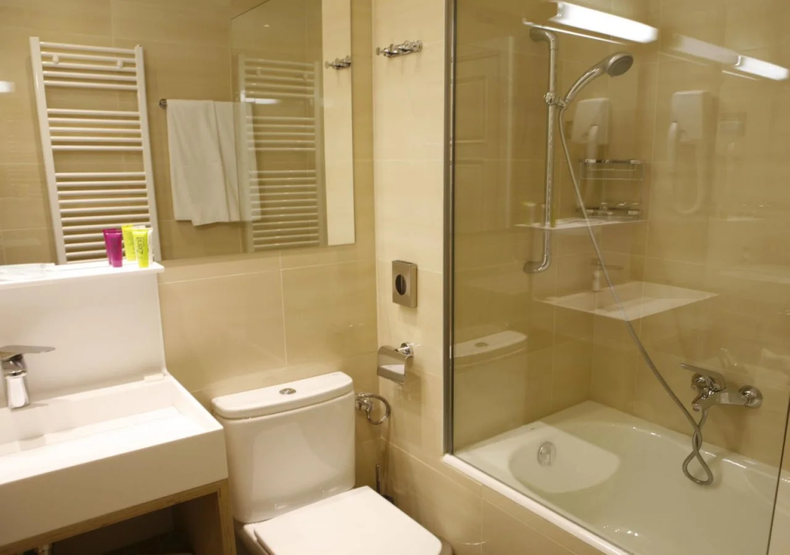 Отель Zenit Budapest Palace