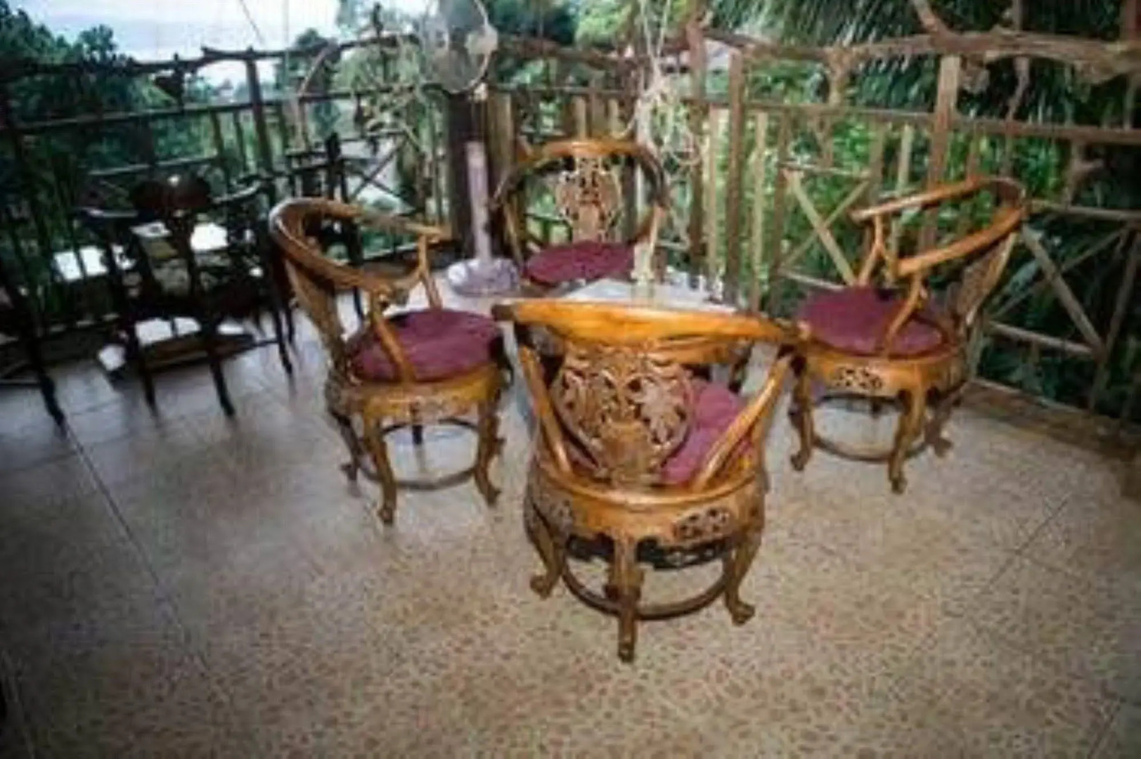 Le Bout du Monde Khmer Lodge