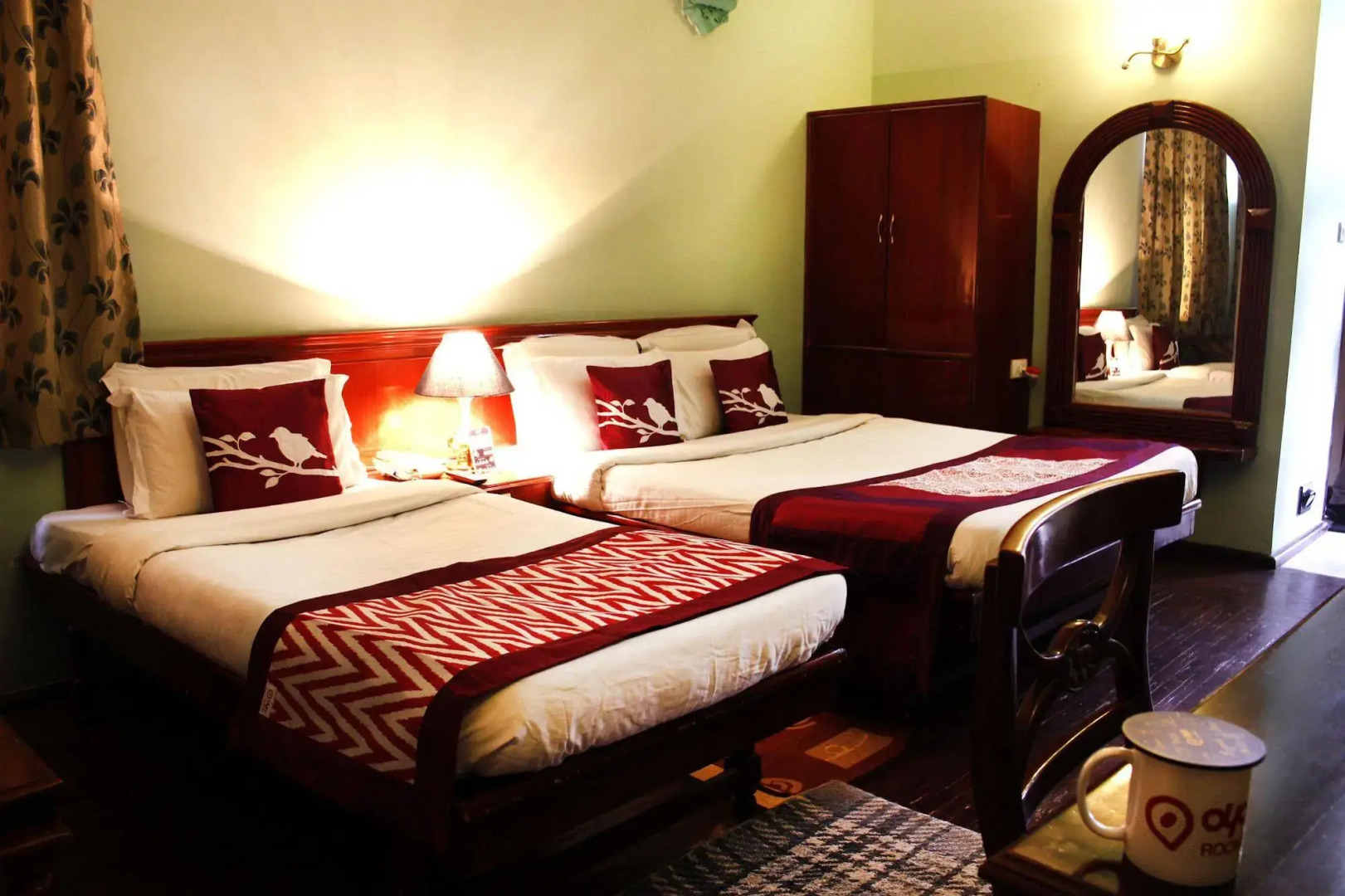 OYO Premium Khanyara Road