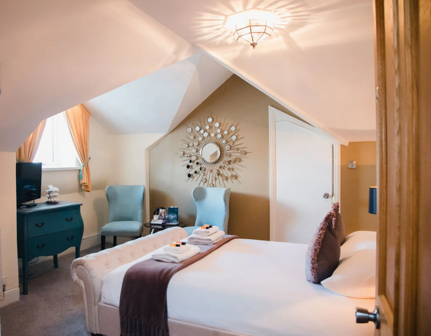 Washington house hotel