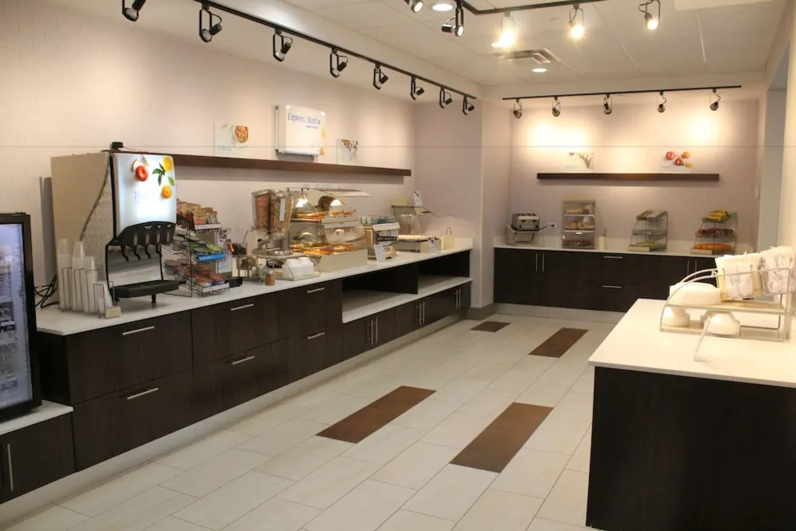 Holiday Inn Express & Suites Milledgeville by IHG