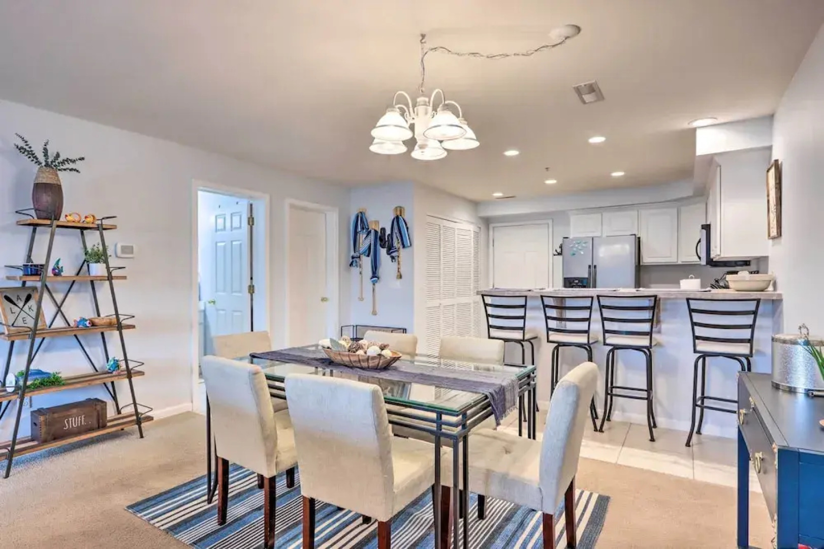 Breezy Lakefront Condo w/ Balcony & Lake View!