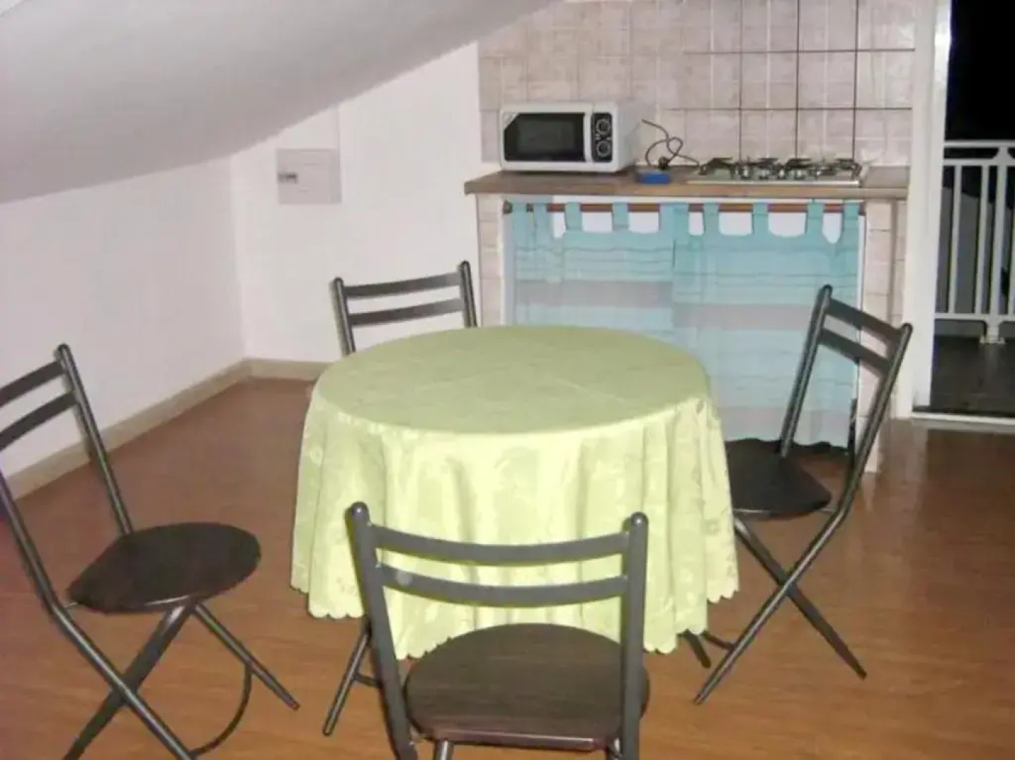 Studio in Saint Andre, With Wonderful sea View, Enclosed Garden and Wi