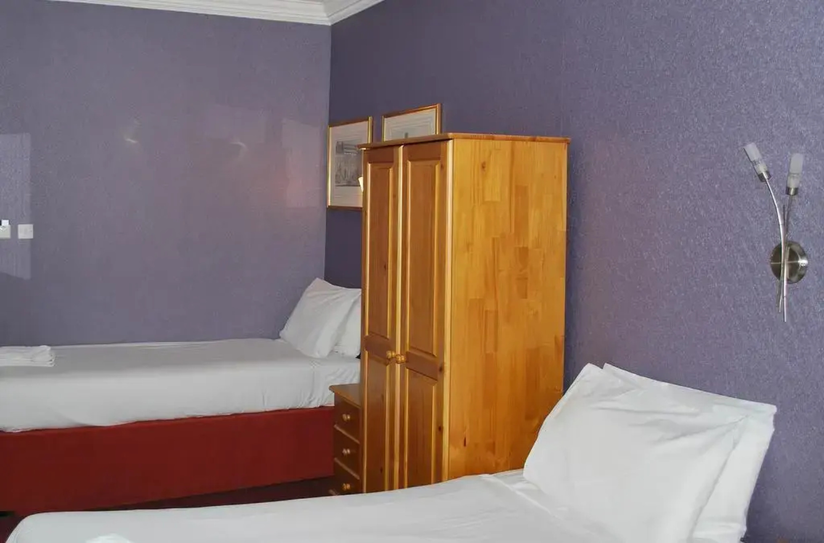 Lord Kensington Hotel
