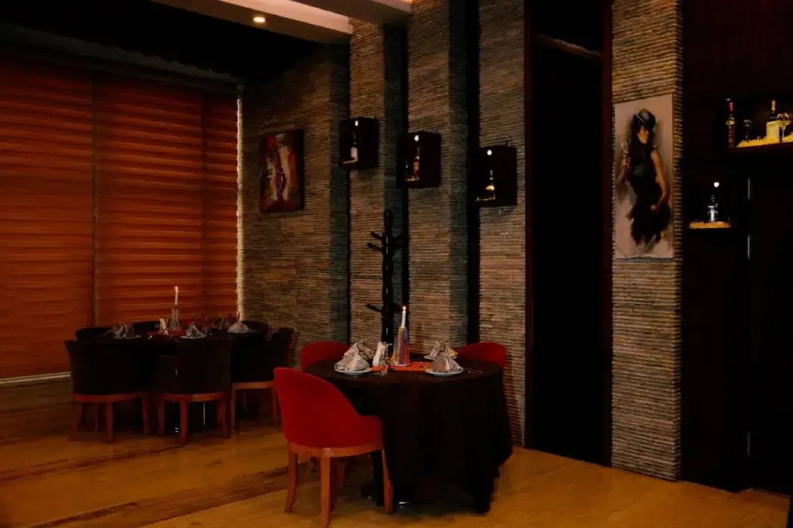 Paris Plaza Hotel