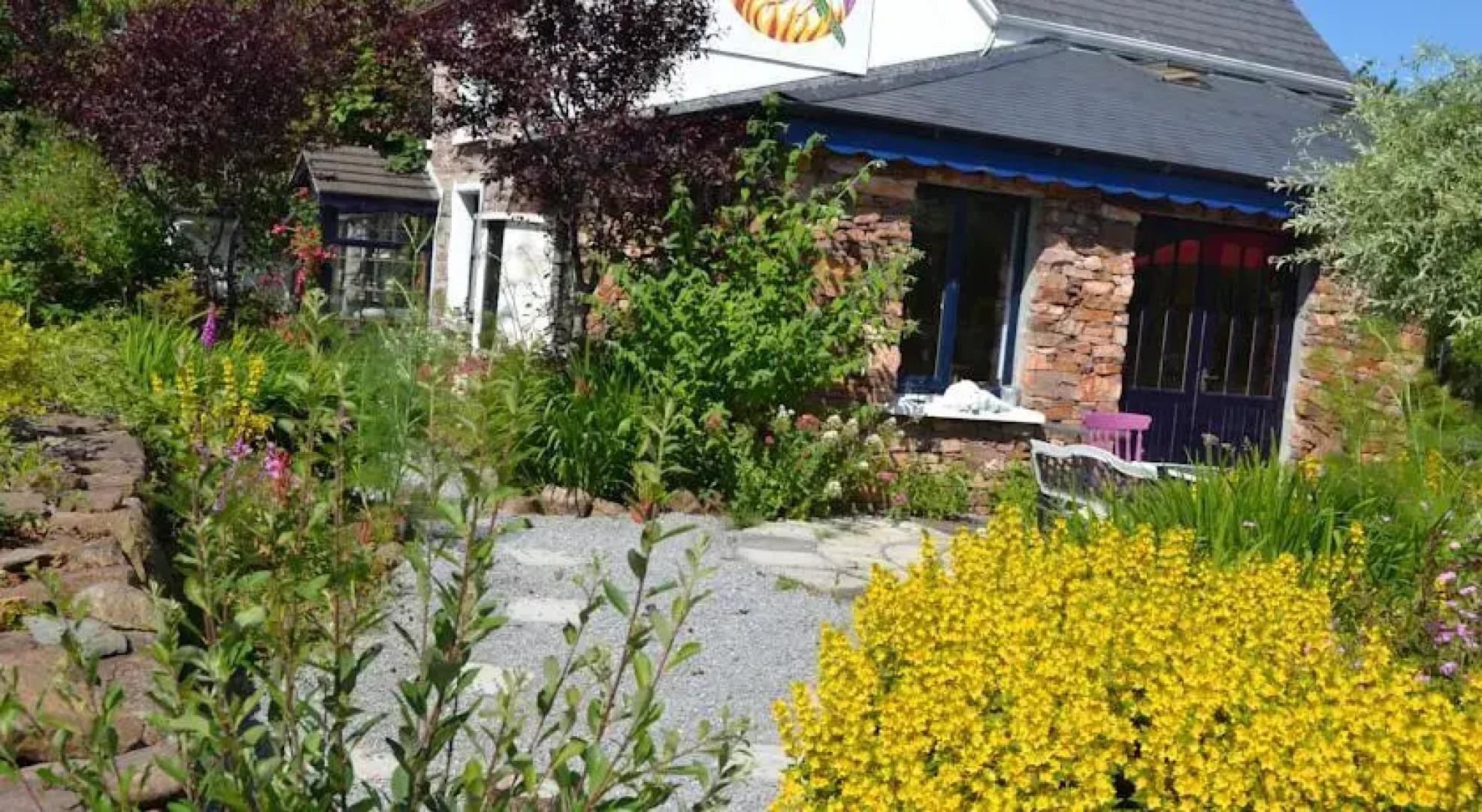 The Phoenix Vegetarian Restaurant & B&B