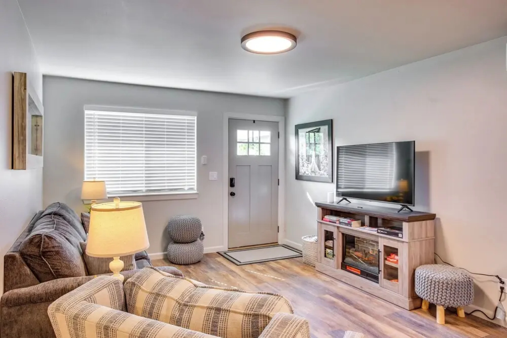 Well-equipped Buckley Apartment: 24 Mi to Tacoma!