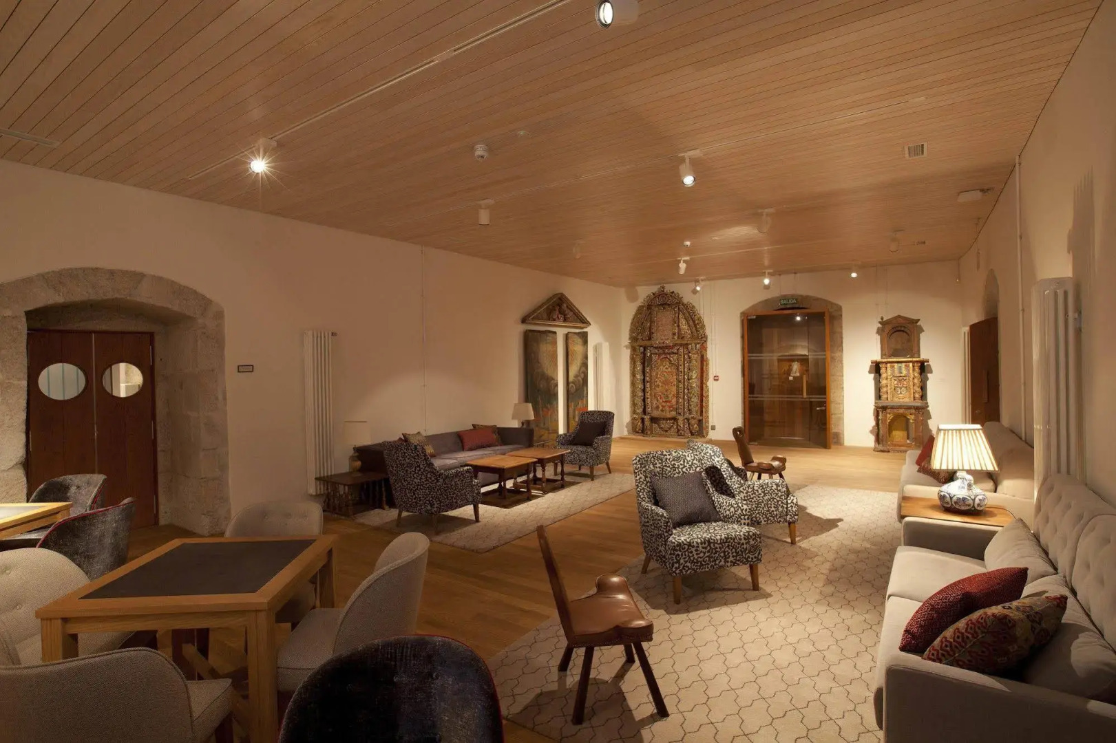 Parador Castillo De Monterrei