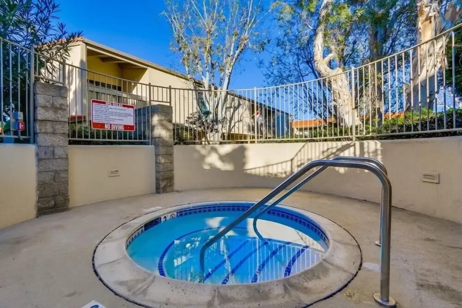 Sbtc161 3 Bedroom Condo