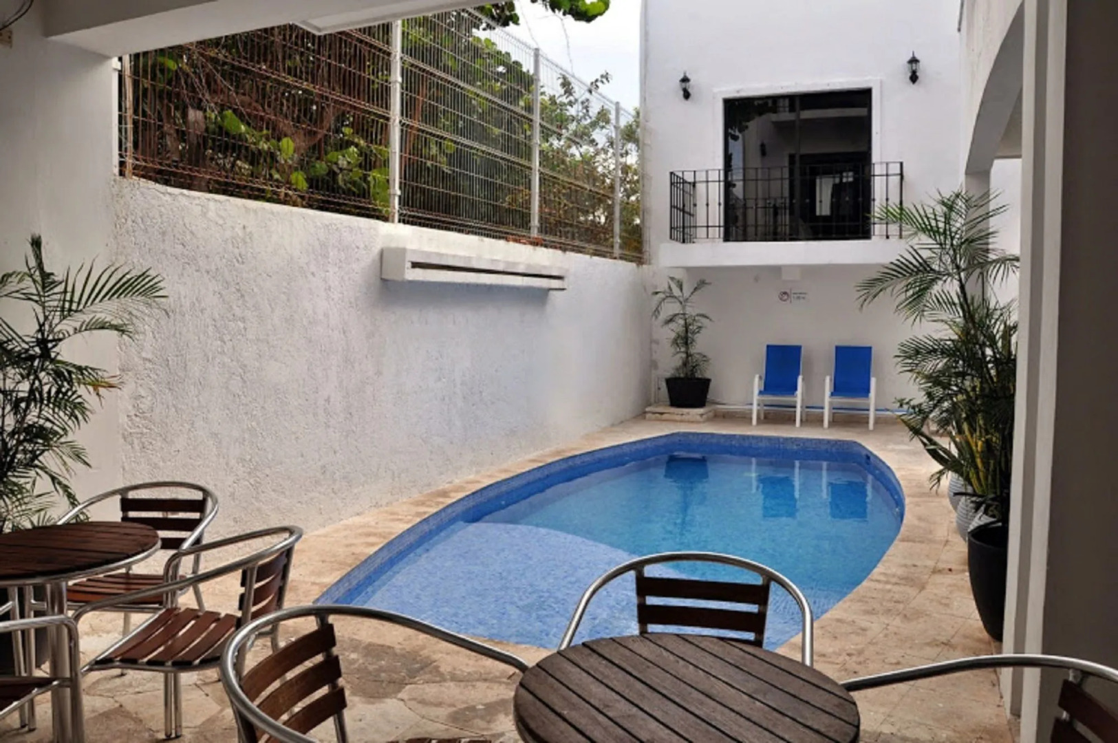 Chac Chi Hotel and Suites