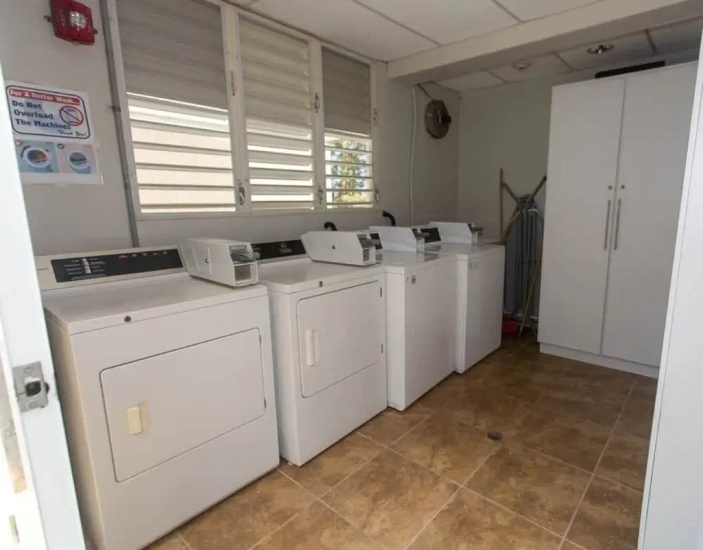 Arecibo Observatory-VSQ