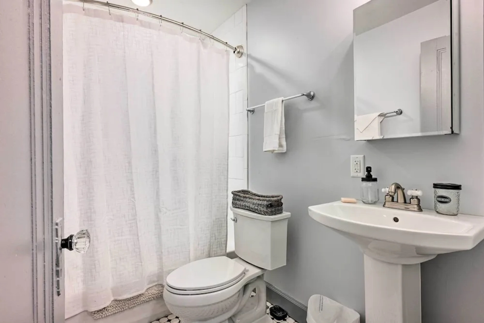 Detroit Vacation Rental: 8 Mi to Downtown!