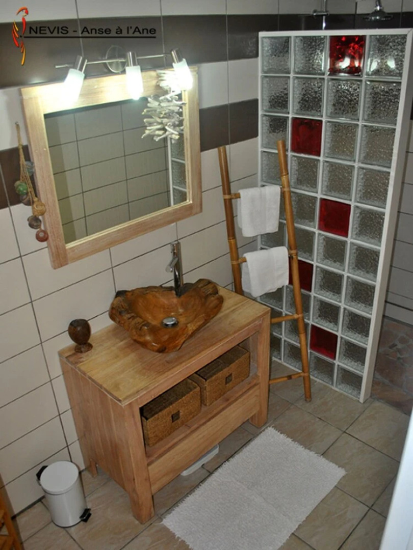 CoCoKreyol Saint Kitts & Nevis