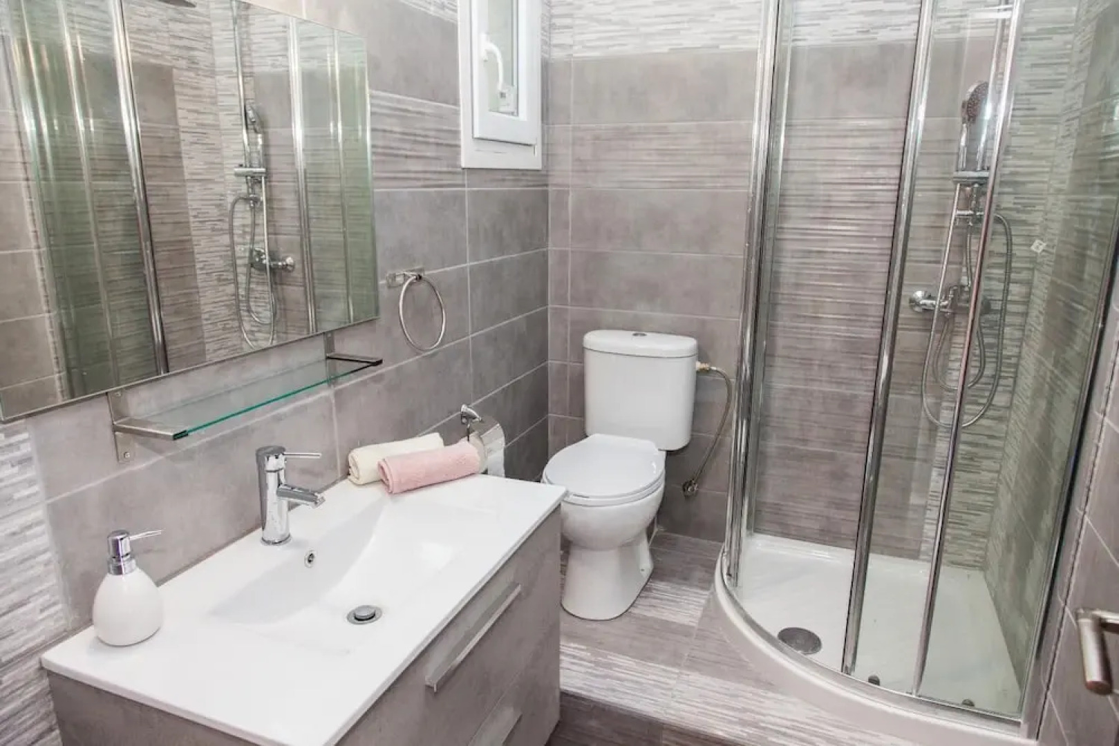 Bright and Relax Studio A in Porto Rafti