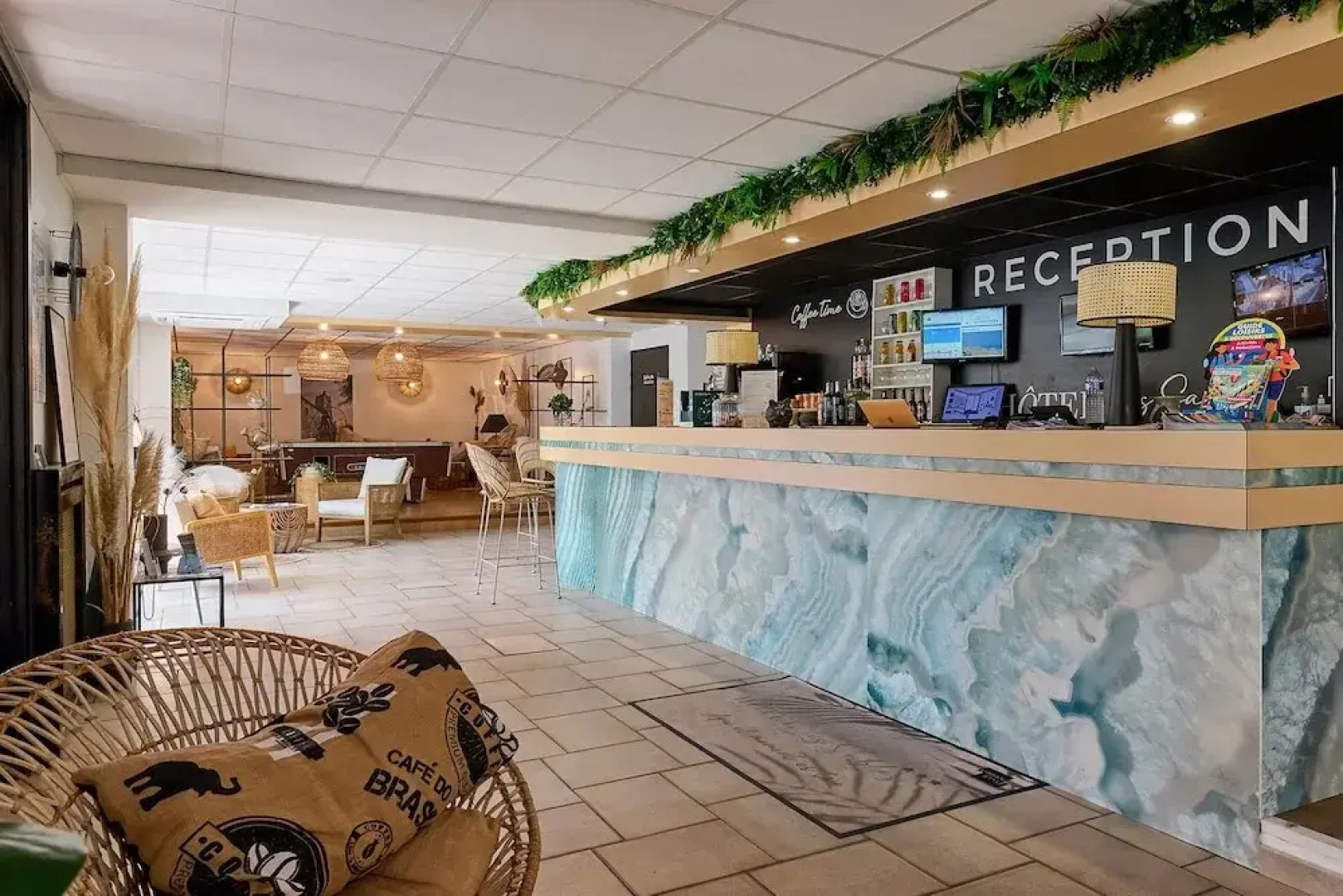 Hôtel Les Sables - Urban Style - by Logis Hotels