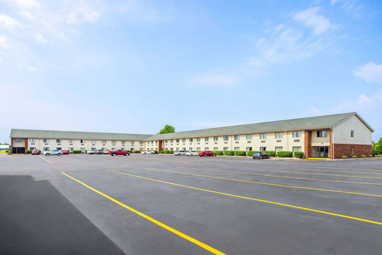 Super 8 by Wyndham Henrietta/Rochester Area