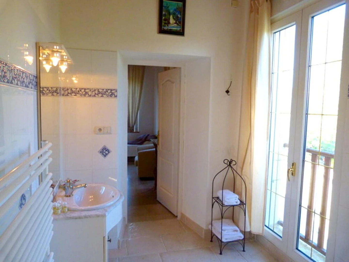 Mansion With 4 Bedrooms in LES Avenieres Veyrins Thuellin, With Wonderful Mountain View, Private Pool, Enclosed Garden