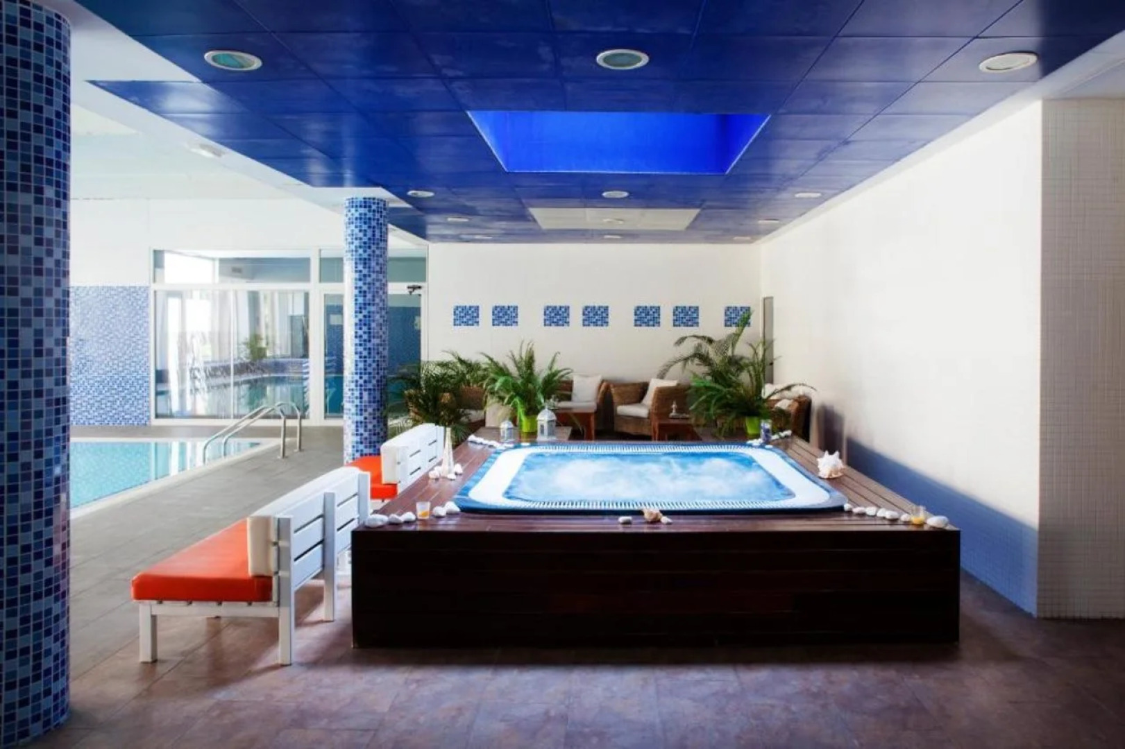 Курортный отель Ibersol Spa Aqquaria Suites