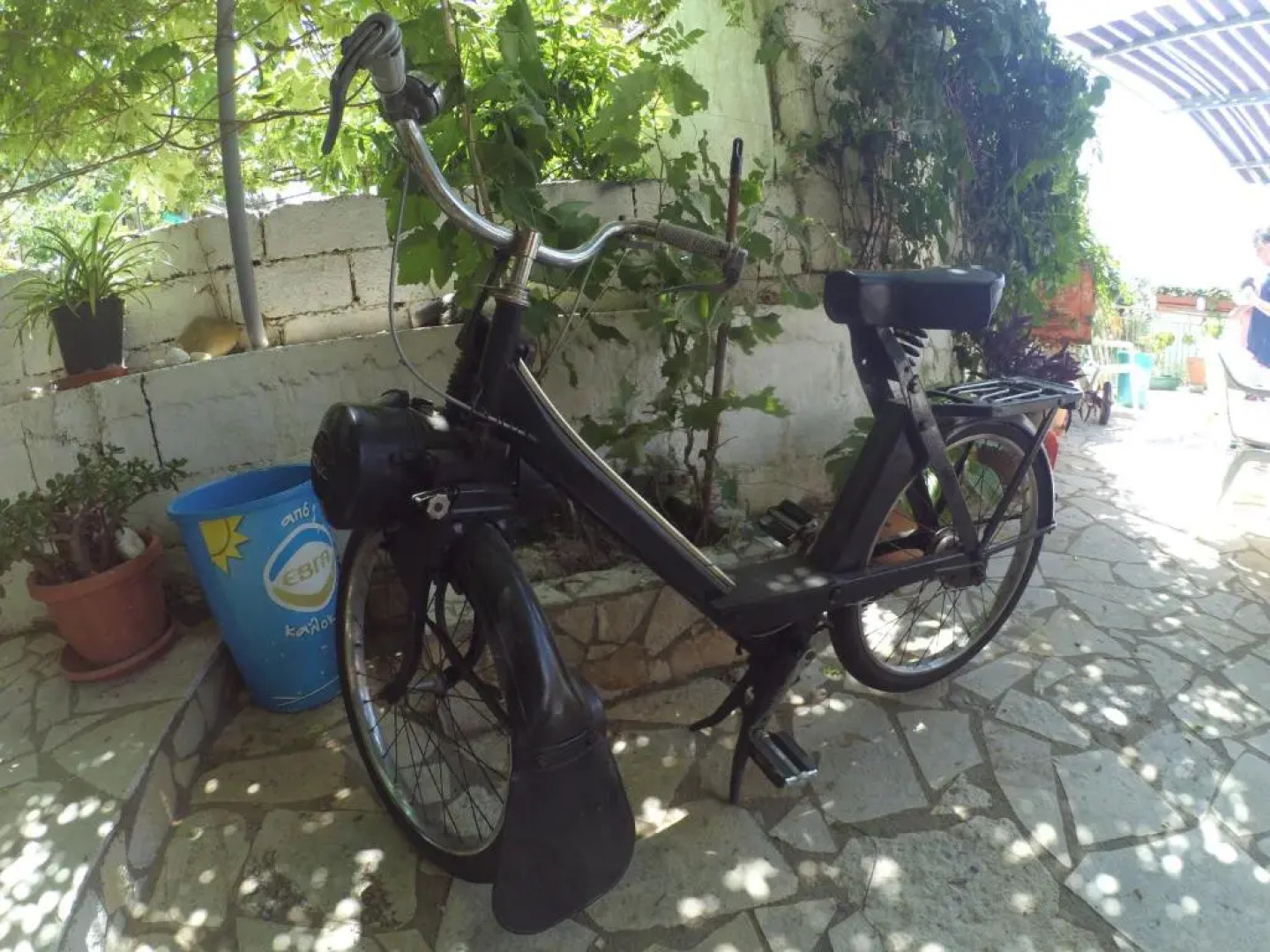 Kostas Walkers Point