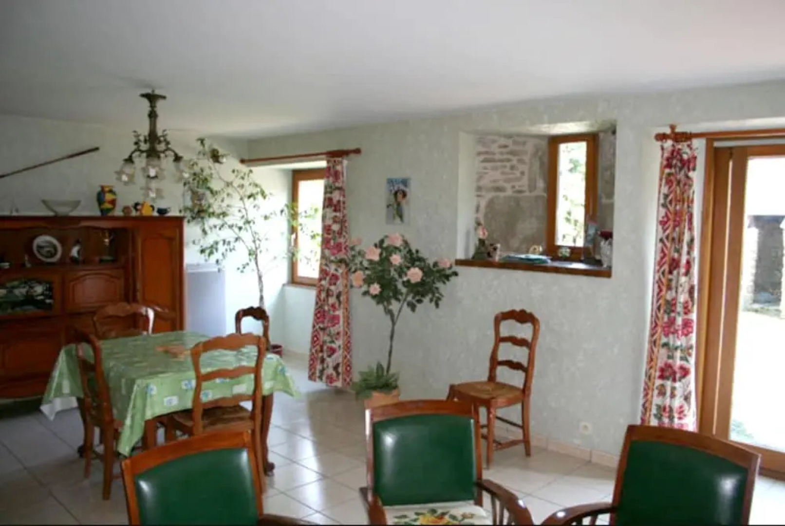 Mansion With 2 Bedrooms in Miniac-morvan, With Wifi - 7 km From the Be