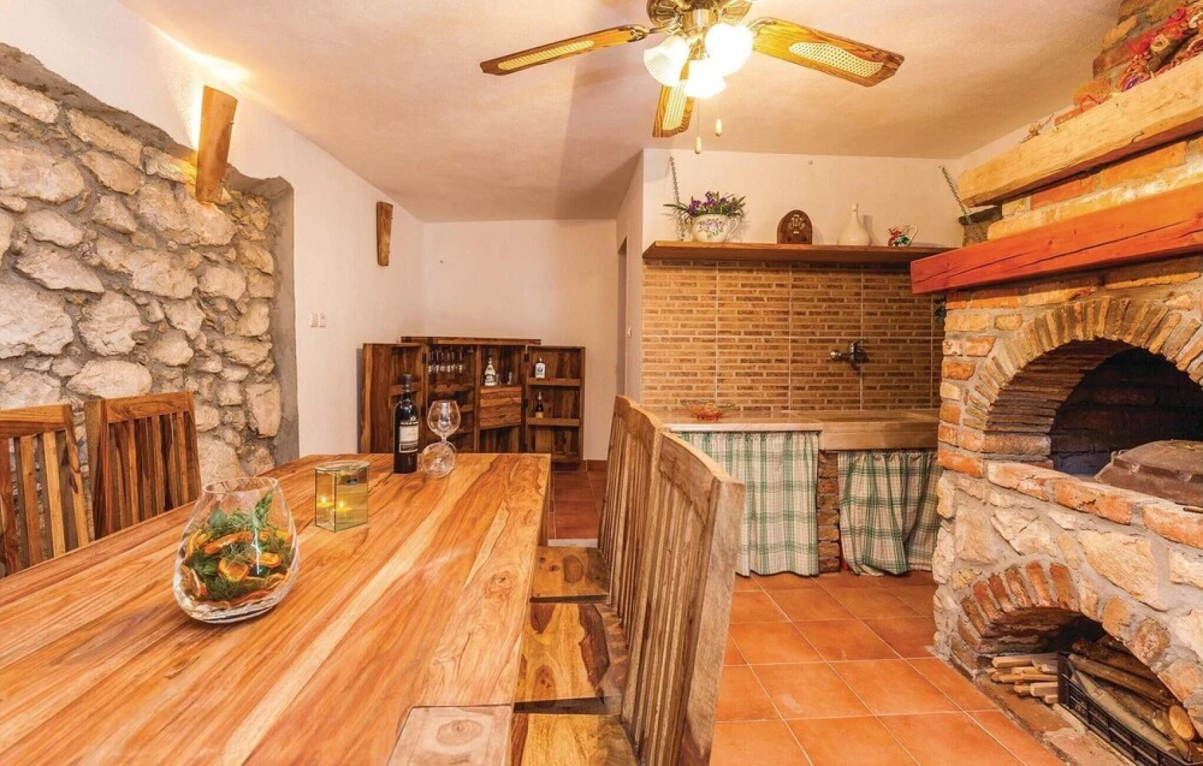 Awesome Home in Punat With Wifi and 2 Bedrooms