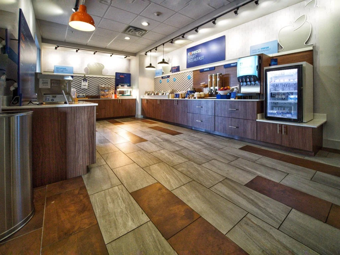 Holiday Inn Express & Suites Moore by IHG