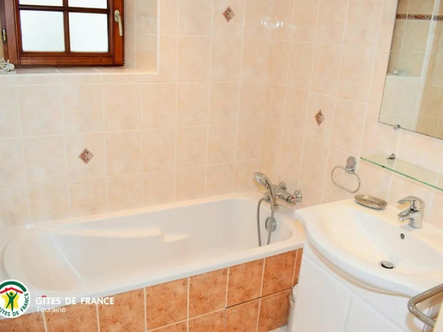 Gîte Cangey, 4 pièces, 6 personnes - FR-1-381-82