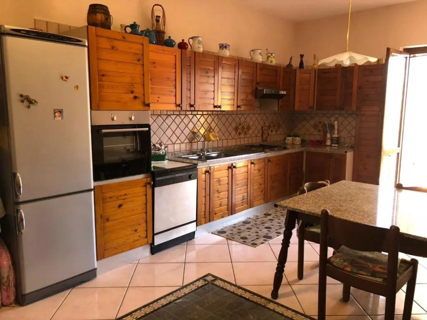 andrew's apartment - mulinia residence