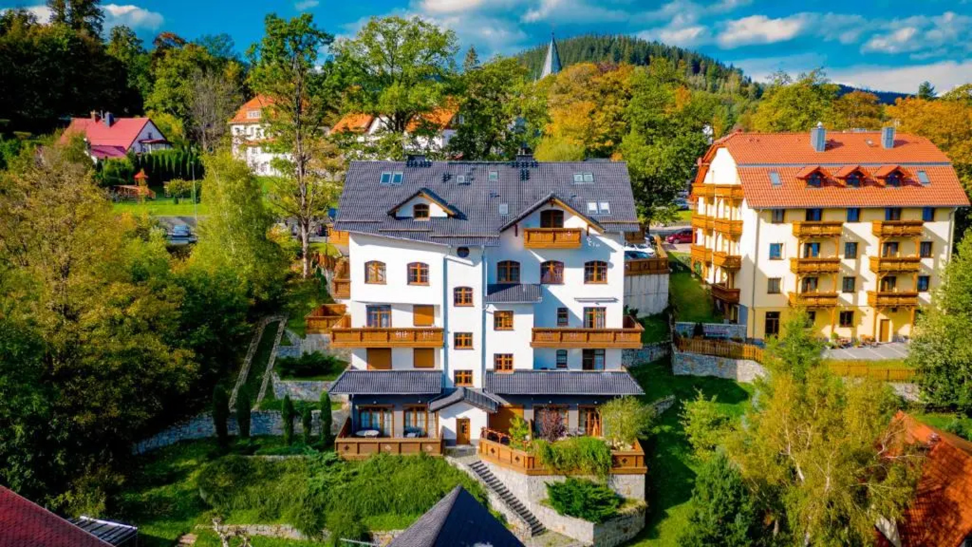 Sun & Snow Centrum Obrońców Pokoju